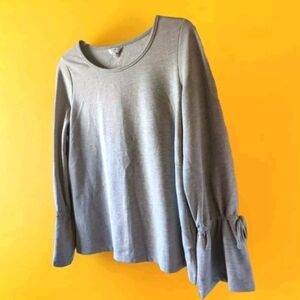 Crown & Ivy The Ultimate Tee Women’s Medium 3/4 Sleeve Side Slits NWOT